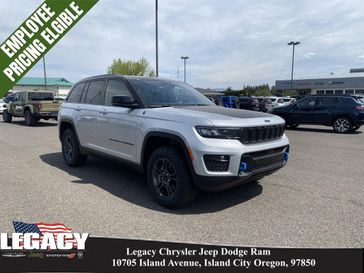 2025 Jeep Grand Cherokee Trailhawk 4xe