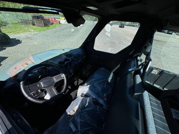 New 2027 Polaris RANGER CREW XP 1000 CAB 