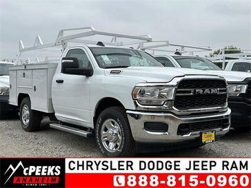 2023 RAM 2500 Tradesman Regular Cab 4x2 8' Box