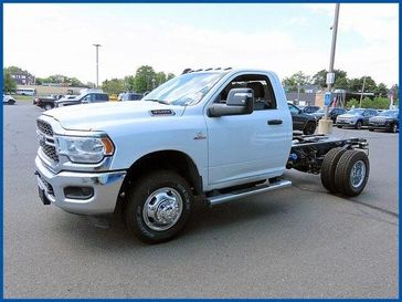 New 2024 RAM 3500 Chassis Cab Tradesman