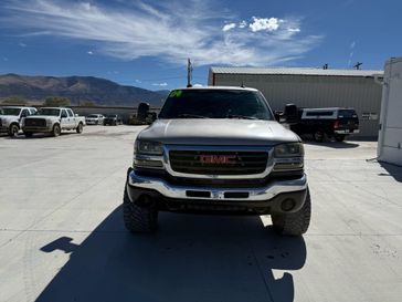 Used 2004 GMC Sierra 2500HD SLT