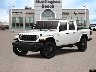 2025 Jeep Gladiator Nighthawk 4x4