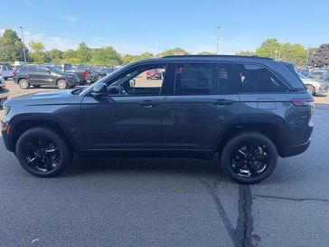 New 2026 Jeep Grand Cherokee Limited