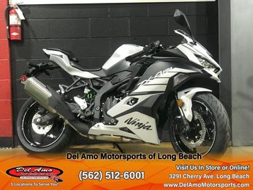 2025 Kawasaki NINJA ZX-4RR ABS