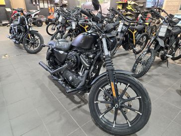 USED 2022 HARLEY SPORTSTER IRON 883 