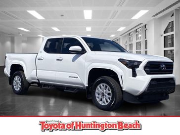 New 2025 Toyota Tacoma SR5