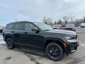 New 2025 Jeep Grand Cherokee L Altitude X 4x4