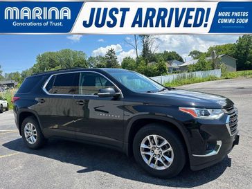 Used 2021 Chevrolet Traverse LT
