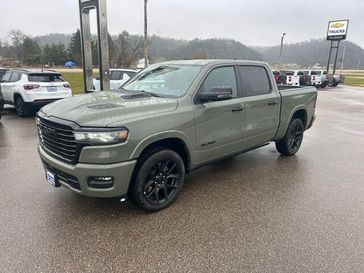 New 2026 RAM 1500 Laramie Crew Cab 4x4 5'7' Box
