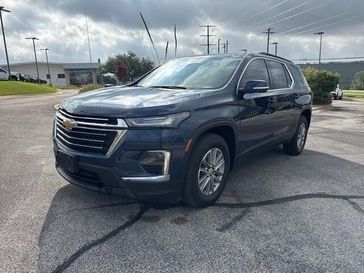 Used 2023 Chevrolet Traverse LT