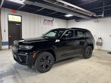New 2027 Jeep Grand Cherokee Limited Reserve 4x4