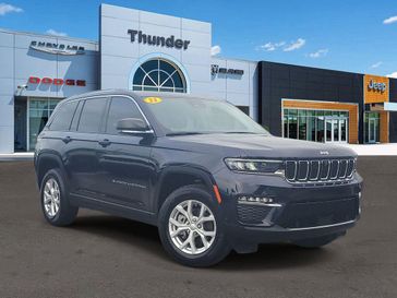 Used 2023 Jeep Grand Cherokee Limited