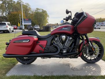 2026 Indian Motorcycle Challenger Dark Horse with 112 and PowerBand Audio Package