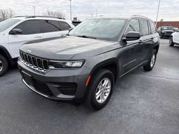 Used 2022 Jeep Grand Cherokee Laredo