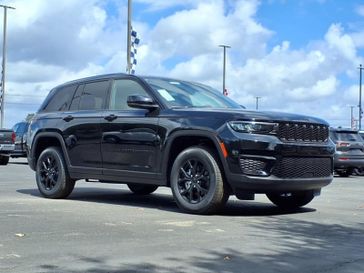 New 2025 Jeep Grand Cherokee Altitude X 4x4