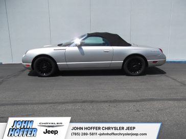 2004 Ford Thunderbird Deluxe