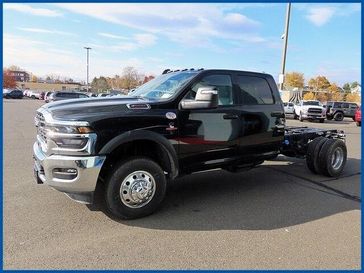 New 2025 RAM 3500 Chassis Cab Tradesman