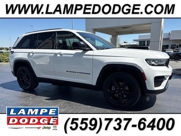 Used 2023 Jeep Grand Cherokee Altitude