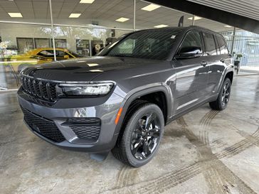 2025 Jeep Grand Cherokee Altitude 4x4