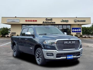 2025 RAM 1500 Laramie Crew Cab 4x4 5'7' Box