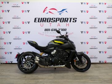 New 2026 Ducati DIAVEL V4 