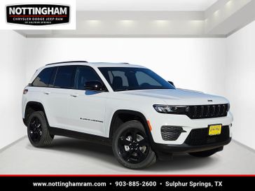 New 2025 Jeep Grand Cherokee Altitude X 4x2