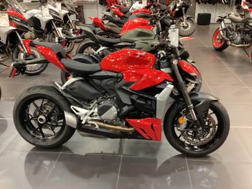 2024 Ducati Streetfighter V2 