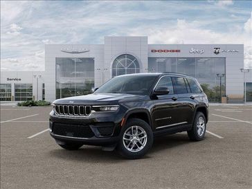 New 2026 Jeep Grand Cherokee Laredo