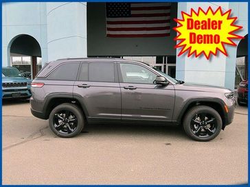 New 2026 Jeep Grand Cherokee Limited