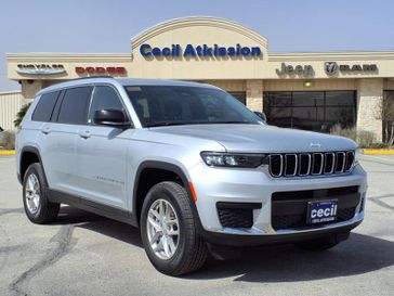 2025 Jeep Grand Cherokee L Laredo X 4x2