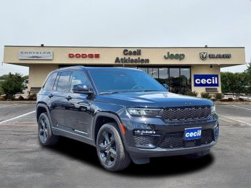 New 2025 Jeep Grand Cherokee Limited 4x4