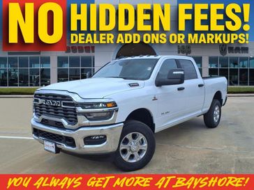2025 RAM 3500 Lone Star Crew Cab 4x4 6'4' Box