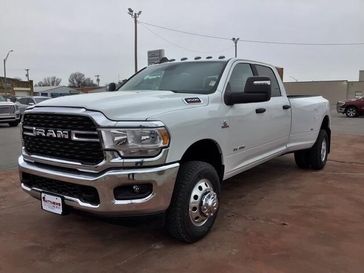 2024 RAM 3500 Big Horn Crew Cab 4x4 8' Box