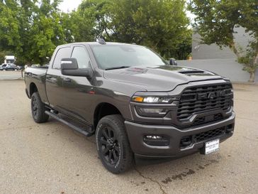 New 2026 RAM 2500 Black Express Crew Cab 4x4 6'4' Box