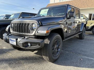 New 2025 Jeep Gladiator Sport S 4x4