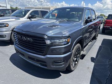 2025 RAM 1500 Laramie Crew Cab 4x4 5'7' Box