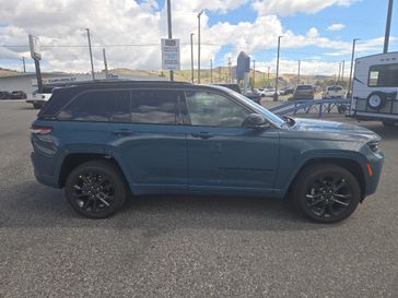 New 2026 Jeep Grand Cherokee Limited Reserve 4x4