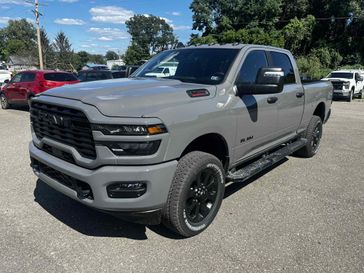 New 2025 RAM 2500 Big Horn Crew Cab 4x4 6'4' Box Ceramic Gray Clear Coat