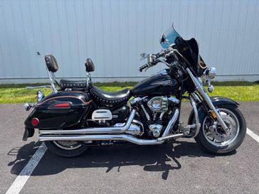 2006 Yamaha Road Star 1700 Midnight Silverado