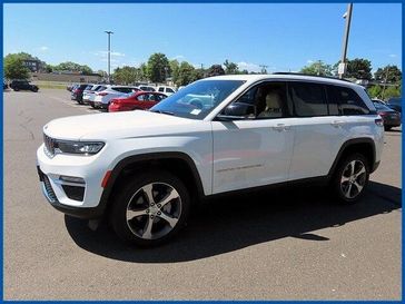 Used 2023 Jeep Grand Cherokee Limited