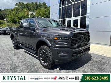 New 2026 RAM 2500 Warlock Crew Cab 4x4 6'4' Box