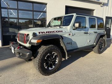 Used 2024 Jeep Wrangler 