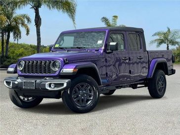 New 2026 Jeep Gladiator Sport S 4x4