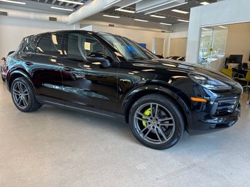 2021 Porsche Cayenne E-Hybrid Base