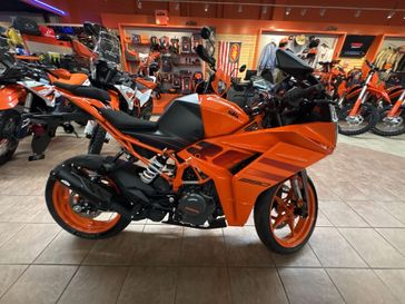 New 2024 KTM RC 390, orange - B.D. 