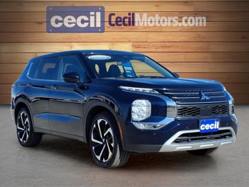 Used 2024 Mitsubishi Outlander SE