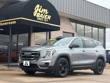 Used 2023 GMC Terrain AT4