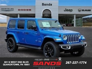 Hydro Blue Pearl Coat