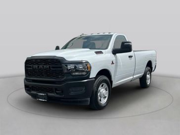 2024 RAM 3500 Big Horn Crew Cab 4x4 8' Box