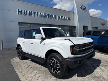 New 2025 Ford Bronco Outer Banks